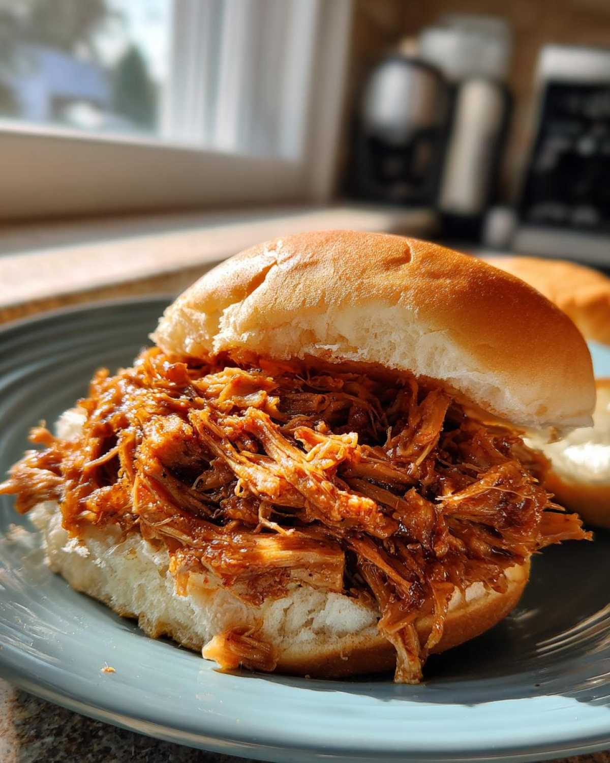 Beer-Braised Pulled Pork Sliders - detail 1