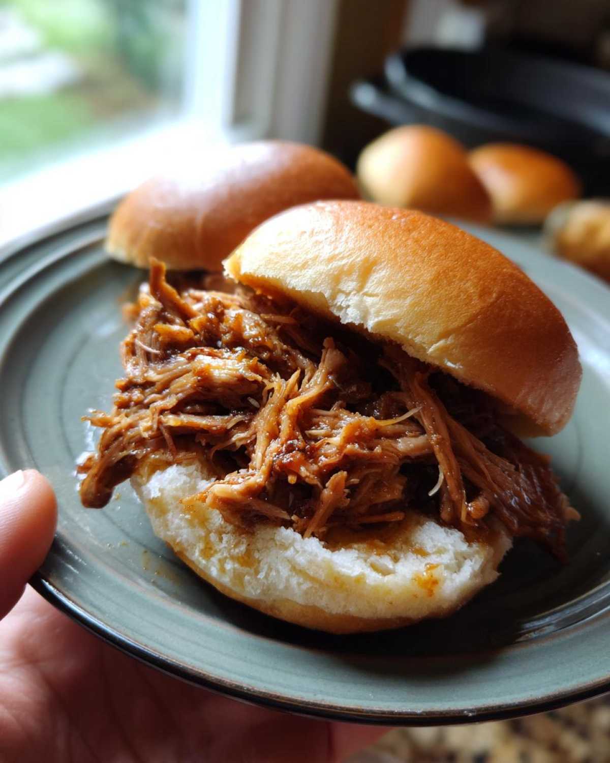 Beer-Braised Pulled Pork Sliders - detail 4