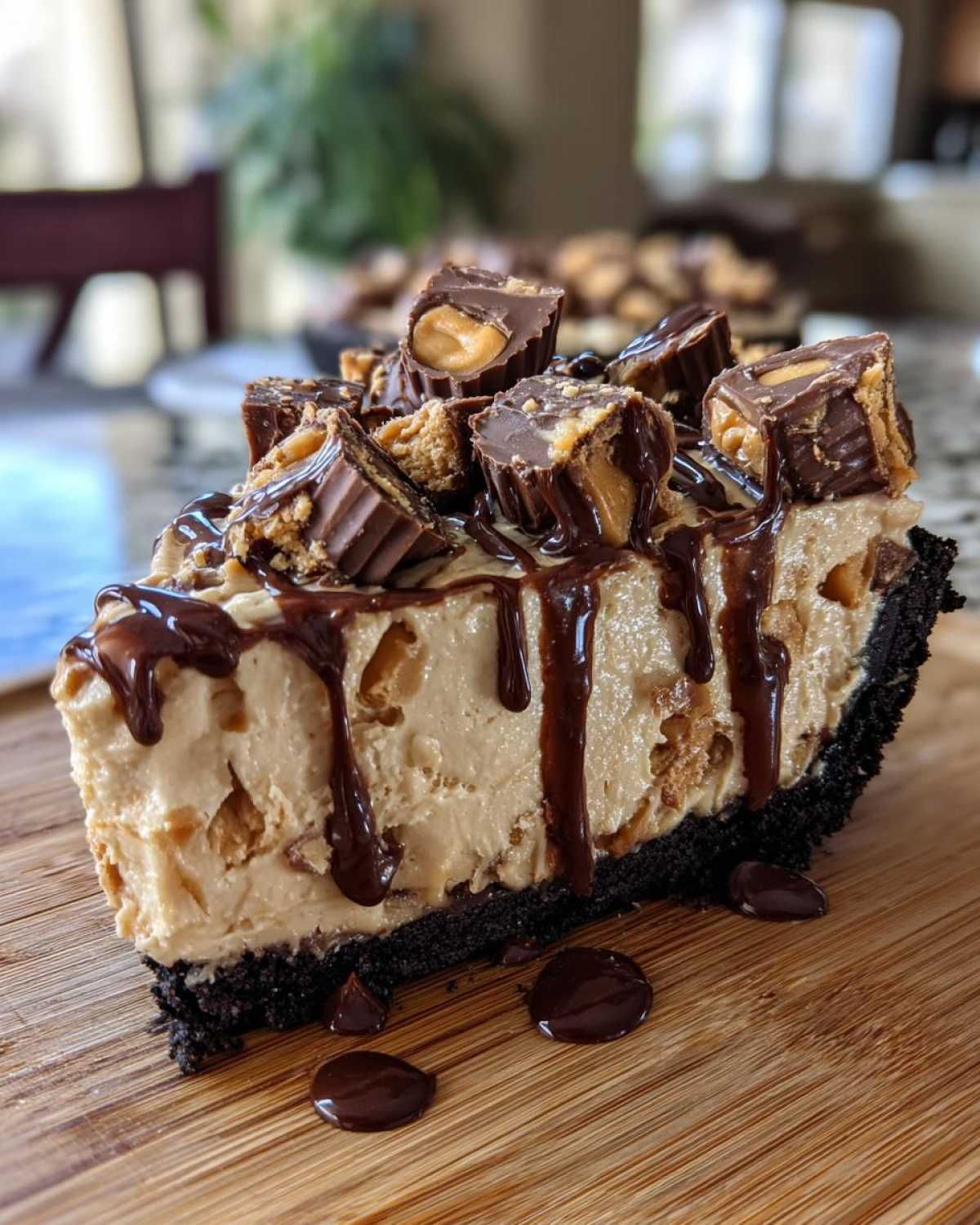 Peanut Butter Cup Icebox Pie - detail 1