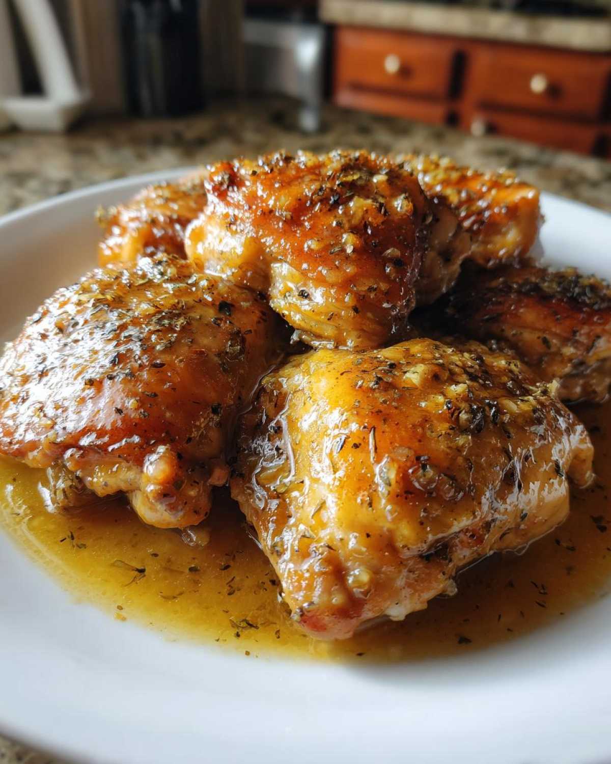 Slow Cooker Honey Garlic Chicken Thighs - detail 3